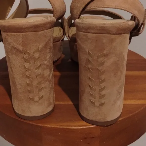 SPLENDID Suede Platform Heels Size 9.5 Tan Neesha Sandals - Picture 5 of 12